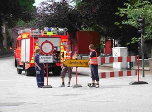 Eine der vier Sperrpunkte Alte Landstraße Ecke Jersbeker Straße.