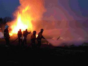 Das größte und tollste was passieren konnte, ein richtiges Feuer musste gelöscht werden.