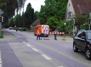 Die letzte Sperrung auf der ehemaligen B434, hier in Höhe des Glindfelder Wegs