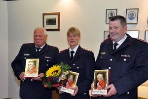 Das alte und neue Führungskader der Brandschutzerzieher von Stadt und Land Bargteheide.