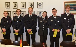 Die Jugendfeuerwehrzeit ist vorbei... Es war eine tolle Zeit mit Euch! Leon, Rasmus, Florian, Leonie, Sunny, Christopher