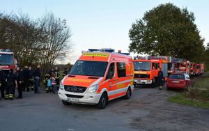 Warten auf dem Pendlerparkplatz Hammoor