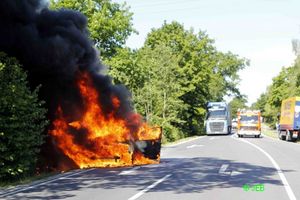 Copyright JEB  Situation beim eintreffen der FF